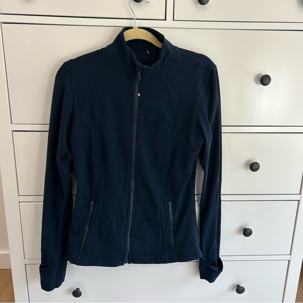Lululemon define jacket size 12
